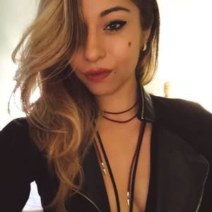 Meet your Posher, Jeannice